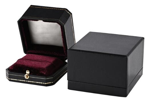 Custom jewelry box