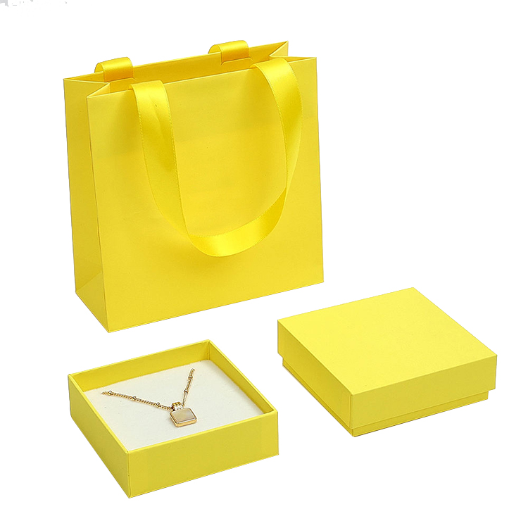 Wholesale Eco-Friendly Jewelry Packaging